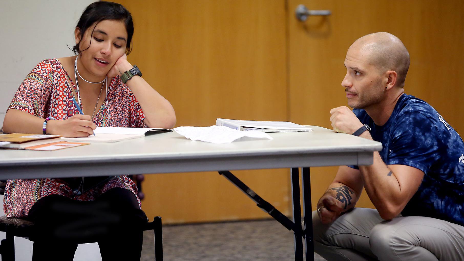 Poet writer-in-residence at library helps Tucsonans find their voices